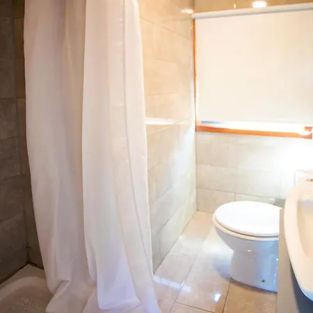 Апартаменты Encosta Do Uima -